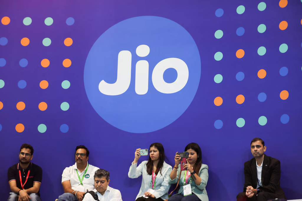 jio recharge: 84 दिनों वाला JIO का ये सबसे सस्ता रिचार्ज प्लान, डेली 1.5GB डाटा और बहुत कुछ 3 jio recharge