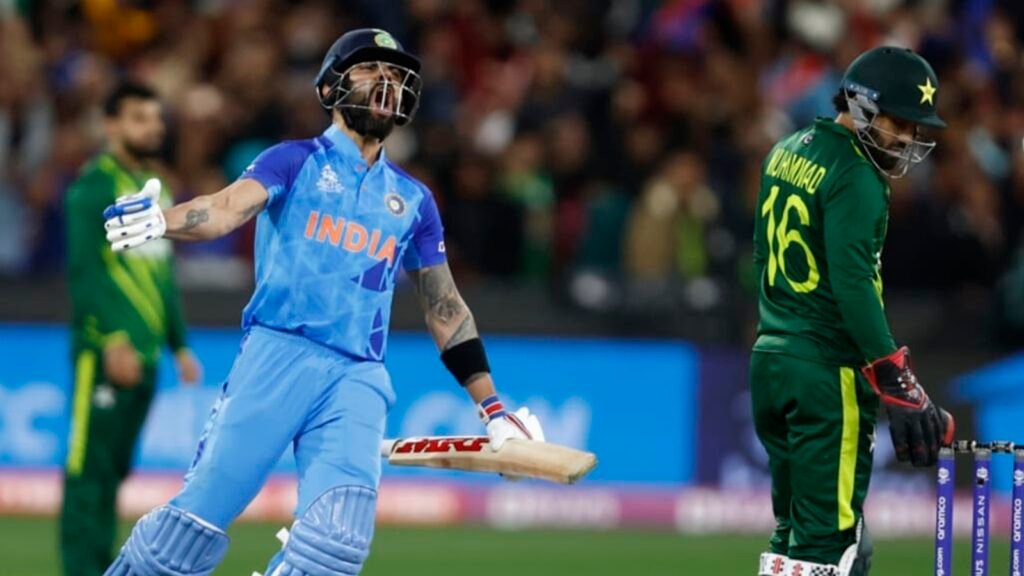 आउट ऑफ फॉर्म विराट! फिर भी पाकिस्तान के खिलाफ क्यों गरजता है उनका बल्ला? 3 virat kohli pakistan 2022 1717868065246 1729656420676